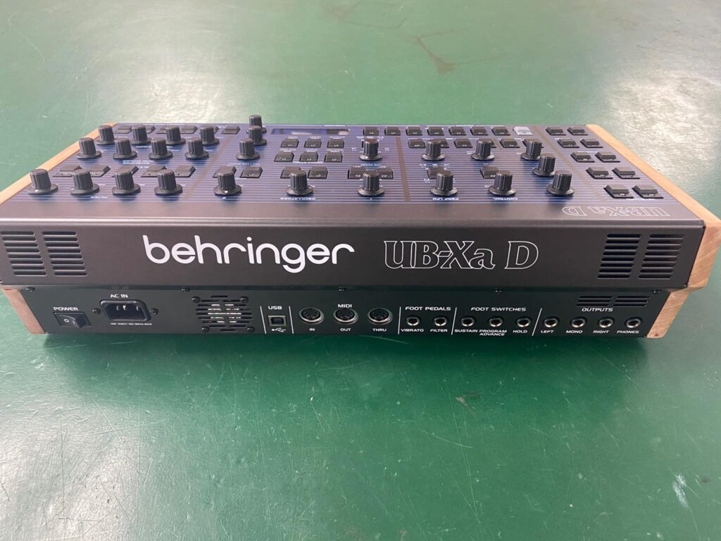 Behringer UB-Xa D prototype